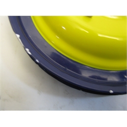 Garage Sale - 2 Tone 7.5 Inch Wheel For M Cap